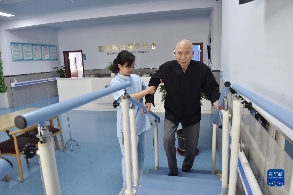 ag客户端